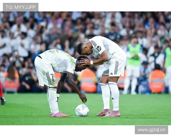 皇家马德里进攻效率表现亮眼，结构漏洞显现，赛季稳固性面临考验