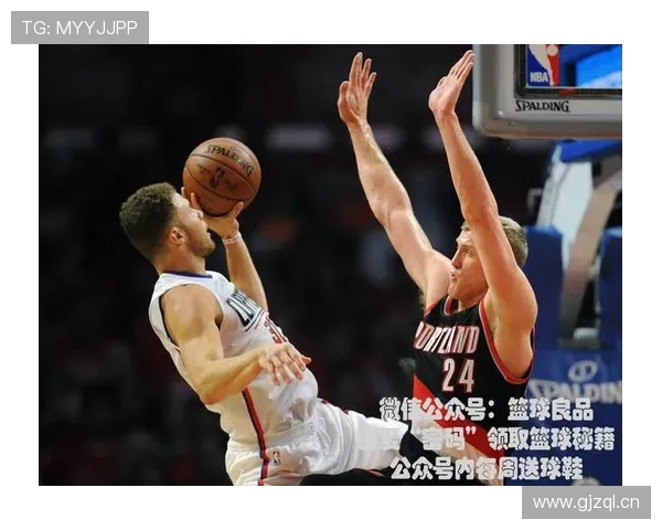 博尼法斯无球跑动与空间利用如何制造进攻机会