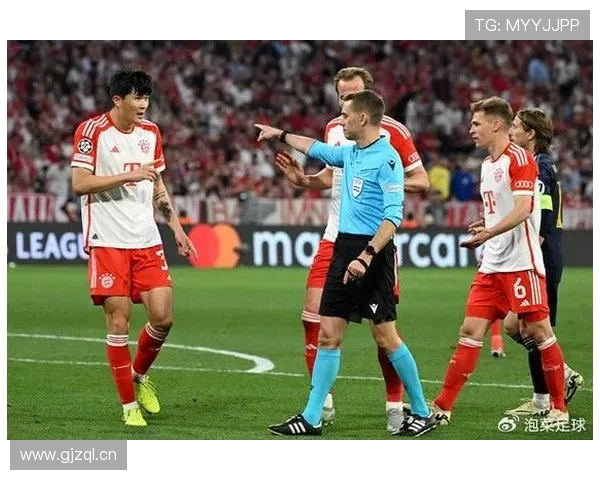 金玟哉：世界杯赛场对抗顶级前锋的表现